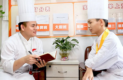 ������ʦѧУ